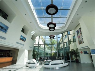 Agoda.com China Apartments & Hotels