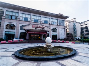 Agoda.com China Apartments & Hotels