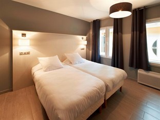 Agoda.com Apartments & Hotels France 