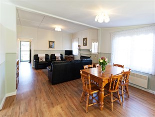 Agoda.com Australia Apartments & Hotels