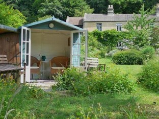 Agoda.com United Kingdom Apartments & Hotels