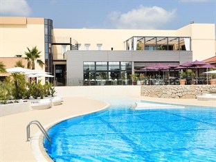 Agoda.com Apartments & Hotels France 