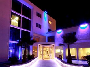 Agoda.com Apartments & Hotels France 