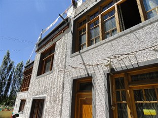 Agoda.com India Apartments & Hotels