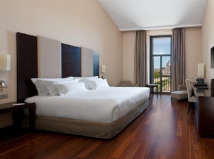 Agoda.com Spain Apartments & Hotels