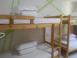 Agoda.com  Singapore Apartments & Hotels