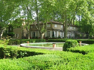 Agoda.com Apartments & Hotels France 