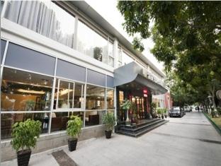 Agoda.com China Apartments & Hotels