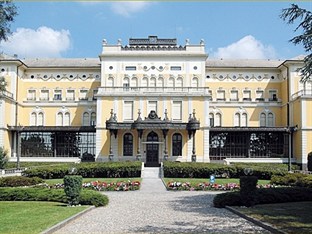 Agoda.com Italy Apartments & Hotels