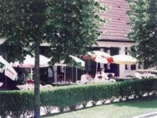 Agoda.com Apartments & Hotels France 