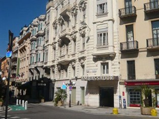 Agoda.com Apartments & Hotels France 