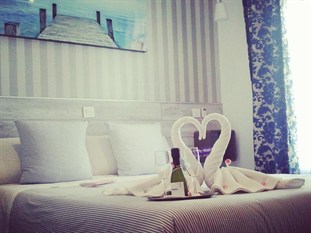 Agoda.com Spain Apartments & Hotels