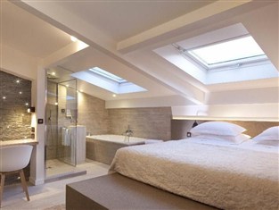 Agoda.com Apartments & Hotels France 