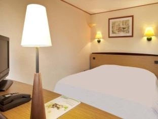 Agoda.com Apartments & Hotels France 