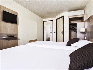 Agoda.com Apartments & Hotels France 