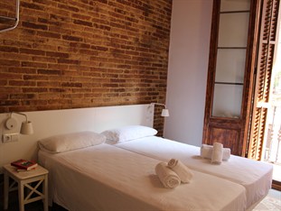 Agoda.com Spain Apartments & Hotels