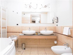 Agoda.com Italy Apartments & Hotels