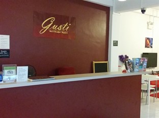 Agoda.com  Singapore Apartments & Hotels