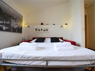 Agoda.com Apartments & Hotels France 