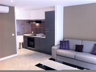 Agoda.com Apartments & Hotels France 