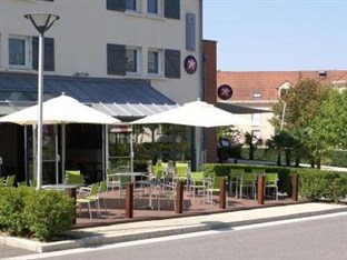 Agoda.com Apartments & Hotels France 