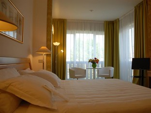 Agoda.com Italy Apartments & Hotels