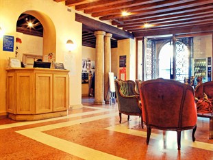 Agoda.com Italy Apartments & Hotels