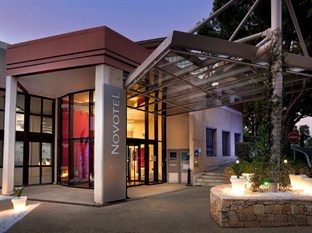 Agoda.com Apartments & Hotels France 