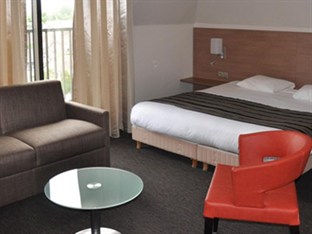 Agoda.com Apartments & Hotels France 