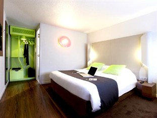 Agoda.com Apartments & Hotels France 