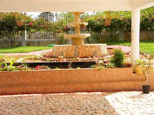 Agoda.com Jamaica Apartments & Hotels