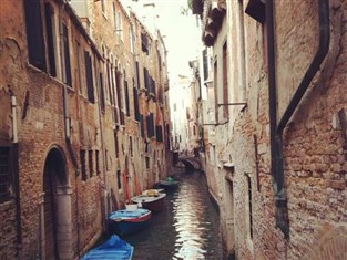 Agoda.com Italy Apartments & Hotels