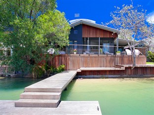 Agoda.com Australia Apartments & Hotels