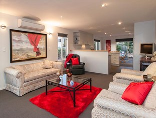 Agoda.com Australia Apartments & Hotels