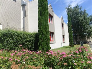 Agoda.com Apartments & Hotels France 