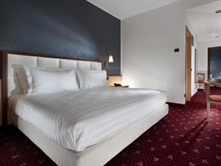 Agoda.com Italy Apartments & Hotels