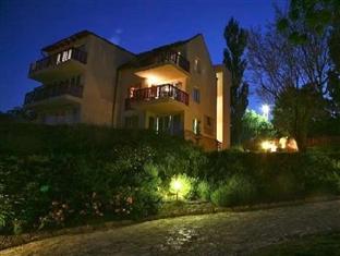 Agoda.com Hungary Apartments & Hotels
