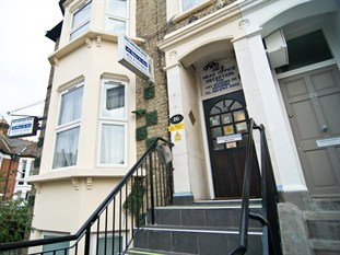 Agoda.com United Kingdom Apartments & Hotels