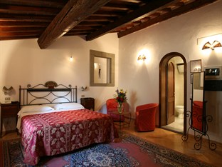 Agoda.com Italy Apartments & Hotels