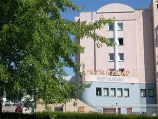 Agoda.com Apartments & Hotels France 