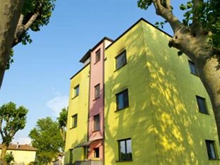 Agoda.com Italy Apartments & Hotels