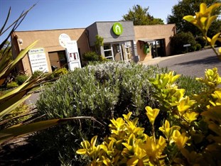 Agoda.com Apartments & Hotels France 