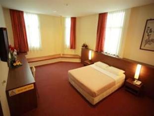 Agoda.com  Singapore Apartments & Hotels