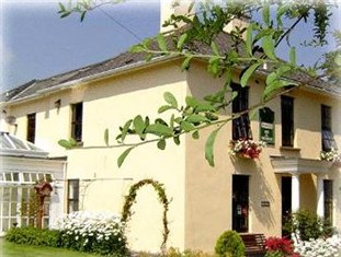 Agoda.com United Kingdom Apartments & Hotels