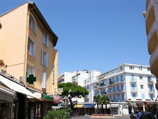 Agoda.com Apartments & Hotels France 