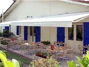 Agoda.com Apartments & Hotels France 