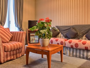 Agoda.com Apartments & Hotels France 