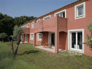 Agoda.com Apartments & Hotels France 