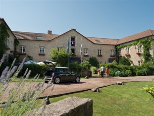 Agoda.com Spain Apartments & Hotels