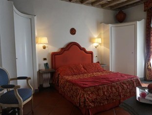 Agoda.com Italy Apartments & Hotels